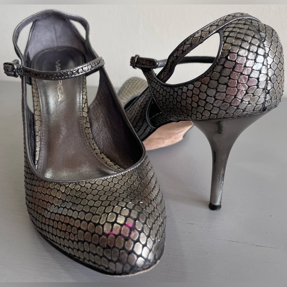 VIA SPIGA METALLIC LEATHER MARY JANE ANKLE STRAP HEELS SILVER, SZ 8.5 - Picture 3 of 14